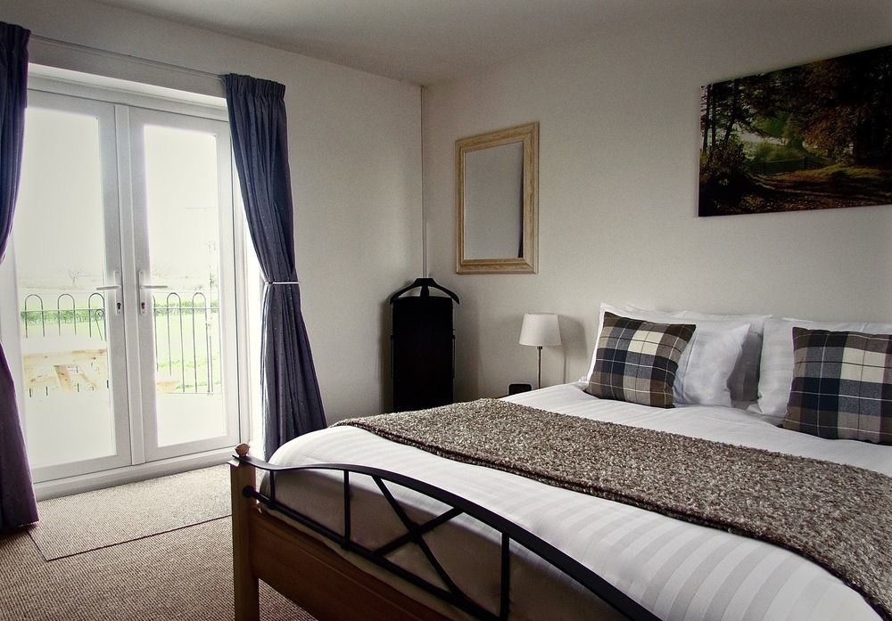 The Moorhead Bed & Breakfast Wem Exterior photo